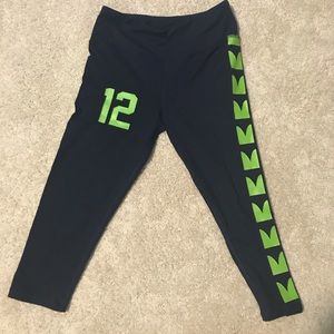 Seahawks cropped legging